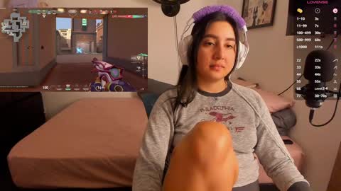 IG  iissaabeel -- FOLLOW ME online show from December 29, 6:24 am