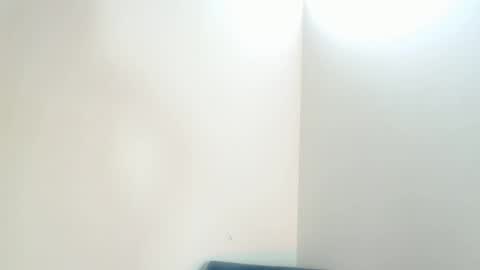  Livana  online show from January 22, 9:32 pm