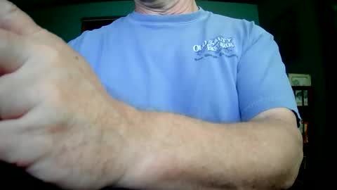 il_undercover online show from May 24, 11:37 am