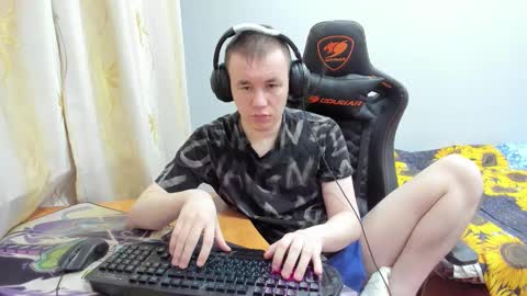 Snapshot of iliaskrislove chatting on October 10, 3:44 pm iliaskris online show from October 10, 3:44 pm