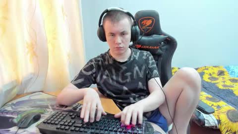 Snapshot of iliaskrislove chatting on October 11, 3:50 am iliaskris online show from October 11, 3:50 am