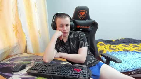 Snapshot of iliaskrislove chatting on October 14, 5:52 am iliaskris online show from October 14, 5:52 am