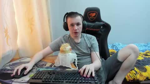 Snapshot of iliaskrislove chatting on October 27, 7:45 am iliaskris online show from October 27, 7:45 am