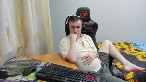 Snapshot of iliaskrislove chatting on November 1, 5:37 pm iliaskris online show from November 1, 5:37 pm