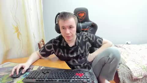 Snapshot of iliaskrislove chatting on November 4, 6:40 pm iliaskris online show from November 4, 6:40 pm