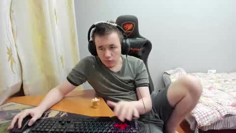 Snapshot of iliaskrislove chatting on November 18, 2:39 am iliaskris online show from November 18, 2:39 am