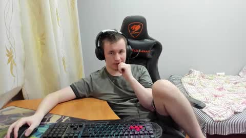 Snapshot of iliaskrislove chatting on November 18, 2:43 pm iliaskris online show from November 18, 2:43 pm