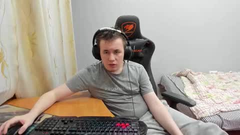 Snapshot of iliaskrislove chatting on November 25, 3:56 pm iliaskris online show from November 25, 3:56 pm