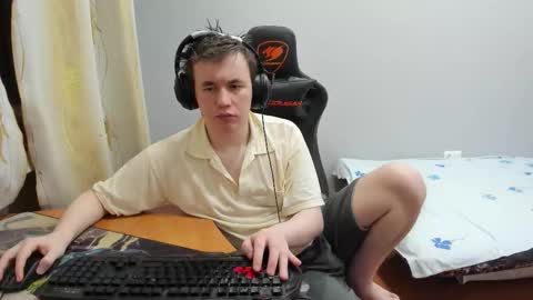 Snapshot of iliaskrislove chatting on January 11, 10:15 pm iliaskris online show from January 11, 10:15 pm