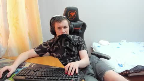 Snapshot of iliaskrislove chatting on January 13, 10:31 am iliaskris online show from January 13, 10:31 am