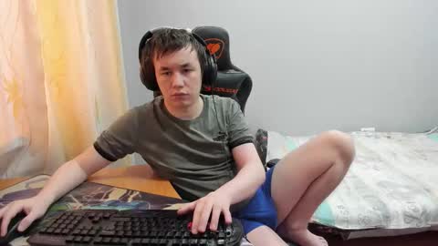 iliaskris online show from February 2, 11:09 am