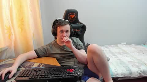 iliaskris online show from February 3, 6:22 am