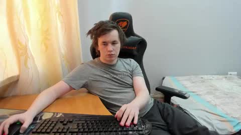 iliaskris online show from March 24, 4:06 am