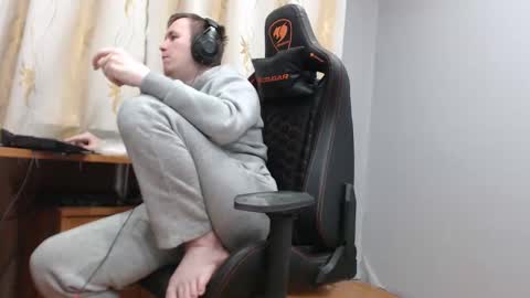 lord online show from December 1, 4:23 pm