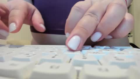 Bamby online show from March 18, 9:29 pm