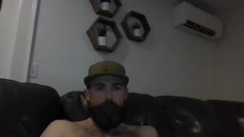 Snapshot of ilikeyou5847 chatting on February 25, 12:36 am ilikeyou5847 online show from February 25, 12:36 am