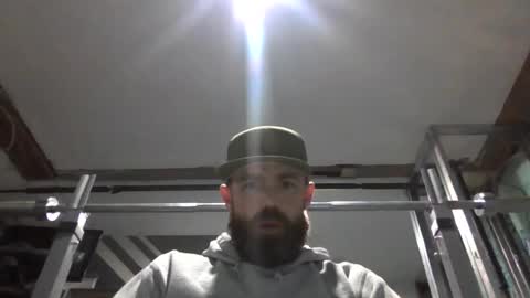 Snapshot of ilikeyou5847 chatting on February 25, 3:42 am ilikeyou5847 online show from February 25, 3:42 am