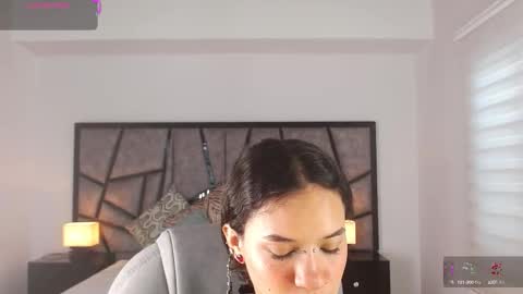 Snapshot of ilitzy_cardona chatting on September 24, 7:50 pm ilitzy cardona online show from September 24, 7:50 pm