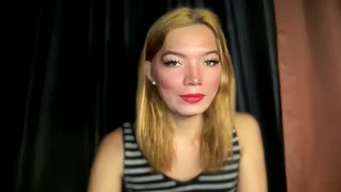 Snapshot of ill_moan_foryouxx chatting on February 4, 7:47 am QUEEN KATH online show from February 4, 7:47 am