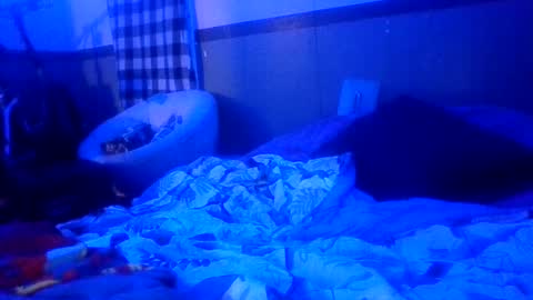 illuminatiheadspace1 online show from October 20, 10:05 am