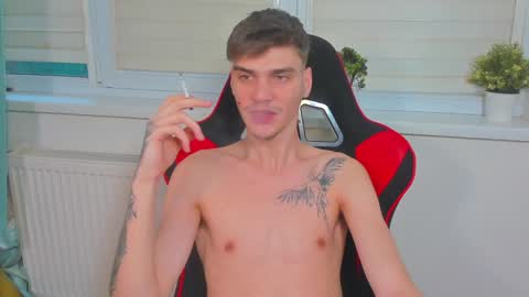 Snapshot of illusions888 chatting on December 9, 12:40 pm D-Illusion online show from December 9, 12:40 pm