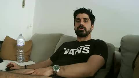 Snapshot of ilmangj90 chatting on April 9, 4:12 pm ilmangj90 online show from April 9, 4:12 pm