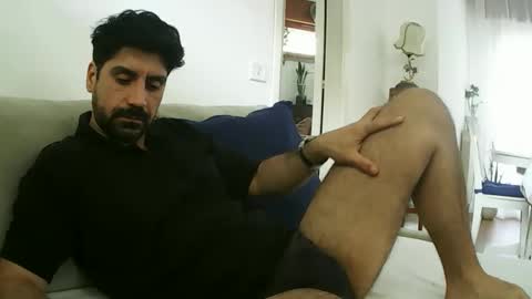 Snapshot of ilmangj90 chatting on May 4, 8:10 am ilmangj90 online show from May 4, 8:10 am
