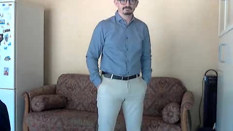 ilovecuteguy79 online show from June 2, 4:58 am