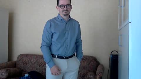 ilovecuteguy79 online show from June 4, 5:46 am