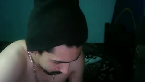 Snapshot of iloveman24 chatting on February 18, 6:47 pm AARON online show from February 18, 6:47 pm