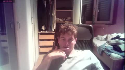 iloveyoutoo2000 online show from November 26, 4:19 pm