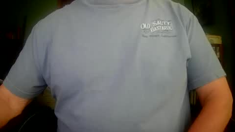 Snapshot of ilundercover2 chatting on March 31, 11:43 am ilundercover2 online show from March 31, 11:43 am