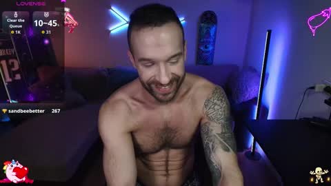 Snapshot of ilyafriend chatting on February 6, 8:23 pm Ilya online show from February 6, 8:23 pm