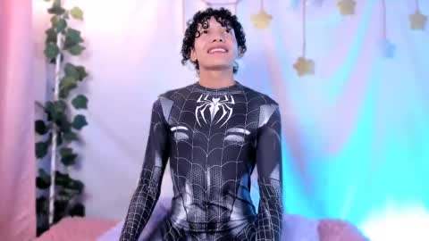 Alejo independent model   online show from April 18, 2:59 am