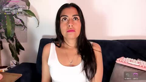 Snapshot of im_amber_ chatting on October 20, 1:44 pm amber online show from October 20, 1:44 pm