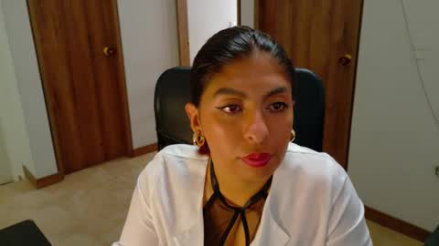 im_anna_ online show from September 29, 8:24 pm
