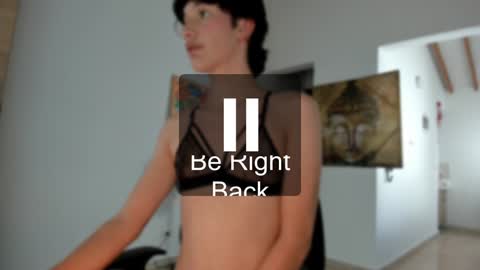 Snapshot of im_crisvega88 chatting on December 5, 3:06 pm criss online show from December 5, 3:06 pm