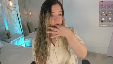 DAHLIA online show from September 19, 9:15 pm