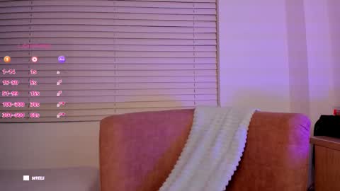 Snapshot of im_eli1 chatting on October 16, 2:56 am Eli online show from October 16, 2:56 am