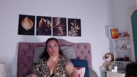 Hellen online show from September 24, 9:51 pm