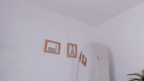 Snapshot of im_jasper chatting on February 10, 8:35 pm JASPER online show from February 10, 8:35 pm