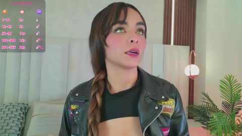 Katherine online show from March 25, 8:26 pm