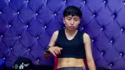 Snapshot of im_mathias chatting on January 9, 5:55 am mathias online show from January 9, 5:55 am