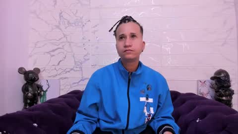 im_milan_rs online show from February 22, 6:39 am