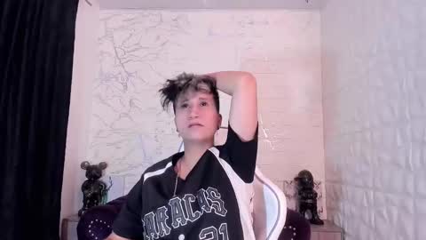 im_milan_rs online show from March 10, 8:15 am