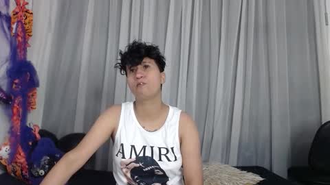 milan online show from November 2, 3:20 am