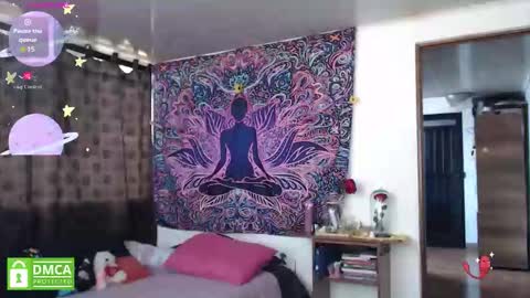 Cutie pie online show from March 28, 2:16 pm