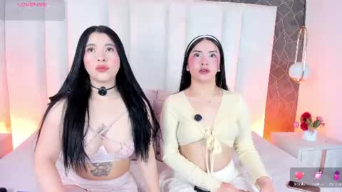 Snapshot of im_nika_ chatting on July 8, 1:15 pm Nika online show from July 8, 1:15 pm