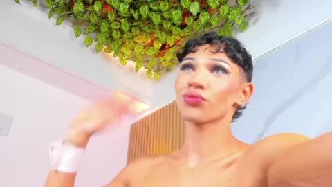 im_sebaslopez online show from May 16, 12:07 am
