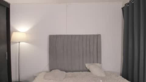 thomas online show from February 19, 1:18 pm